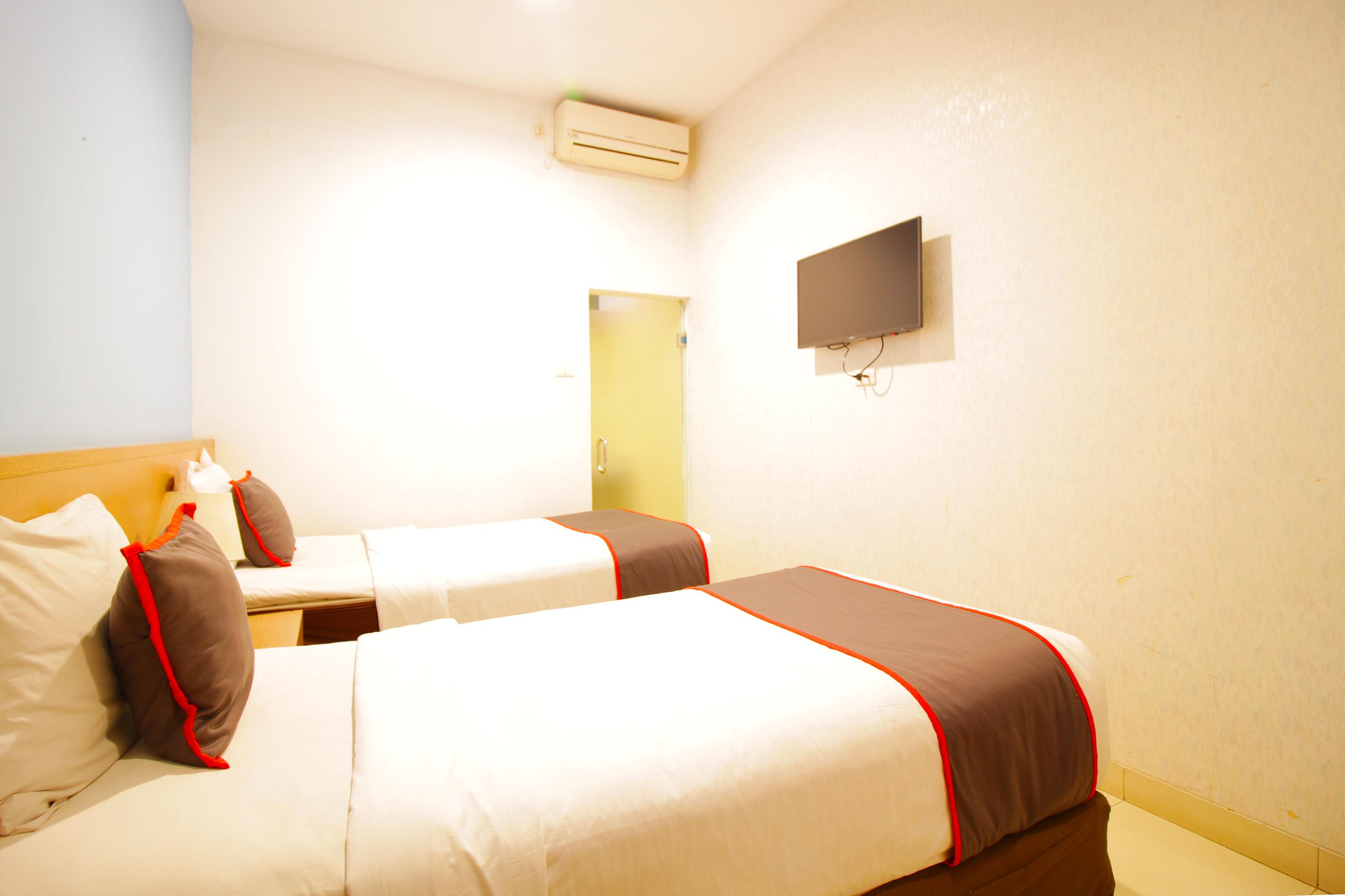 Collection O Pasteur Near Paris Mall Formerly Sweet Karina Hotel