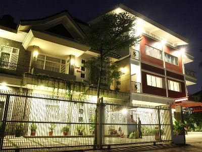 Hotel Collection O Pasteur Near Paris Mall Formerly Sweet Karina 3*