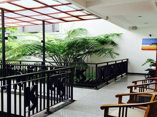 Collection O Pasteur Near Paris Mall Formerly Sweet Karina Hotel